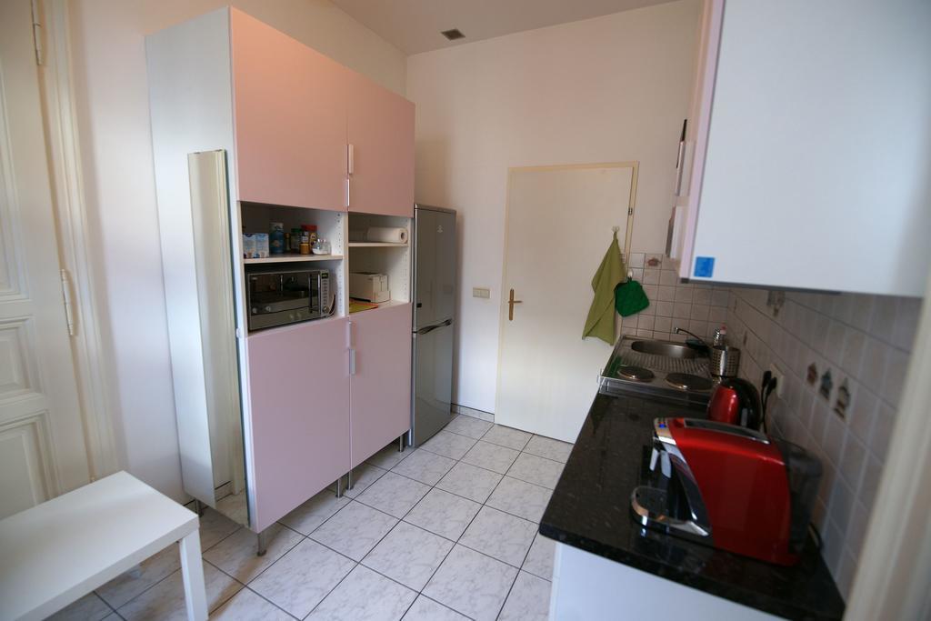 Gemuetliche Wohnung Nahe Zentrum Wenen Buitenkant foto